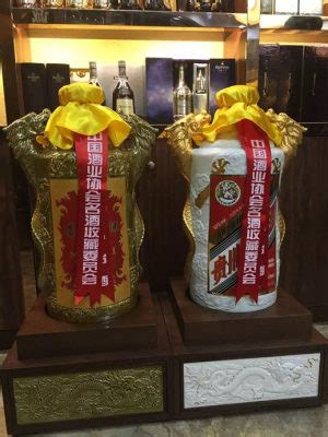 上海上门回收名酒老酒茅台酒价格_上门回收茅台酒_崂山区福德有超市