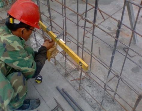 中国水利水电第七工程局成都水电建设工程有限公司 项目动态 国内首例一次性成墙2米厚防渗防护墙开钻