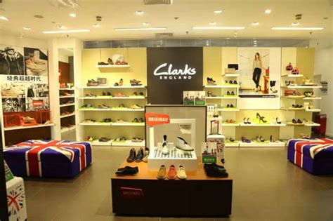 首家耐克体验店 试营业期间卖了320万!_鞋业资讯_数据统计 - 中国鞋网