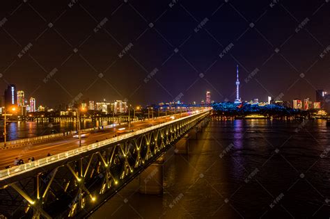 武汉长江大桥夜景大气航拍实拍图摄影图高清摄影大图-千库网