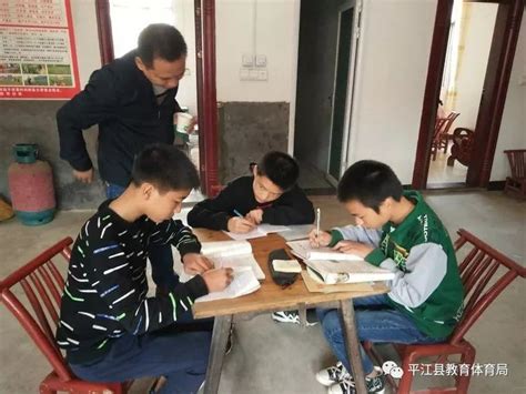 安定学区：周末互助让留守儿童快乐成长——大桥中学第一个周末互助学习小组和流动图书室正式启动