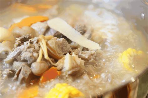 中国“羊肉汤”排行榜，经过评比，这4种羊肉汤名气较大，饱口福|羊汤|羊肉|羊肉汤_新浪新闻