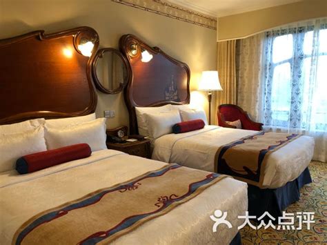 上海迪士尼乐园酒店预订_地址_价格查询-【要出发， 有品质的旅行】