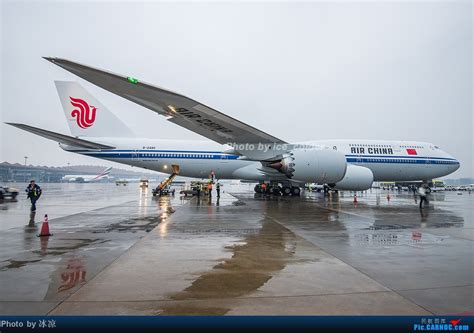 双层四仓位设计：国航正式引入国内首架波音747-8客机__什么值得买