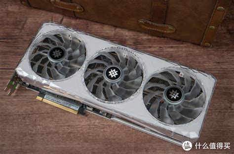 《对马岛之魂：导演剪辑版》评测！影驰GeForce RTX 40 SUPER系列开启DLSS 3轻松突破性能限制！_主机游戏_什么值得买