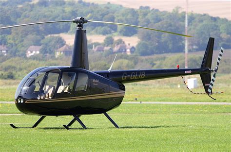 罗宾逊R44型号直升机销售_直升机【报价_多少钱_图片_参数】_天天飞通航产业平台