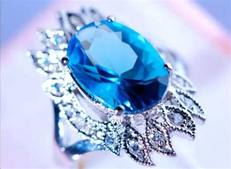 世界十大稀有宝石,上只有一颗的宝石,上最珍贵的钻石_大山谷图库
