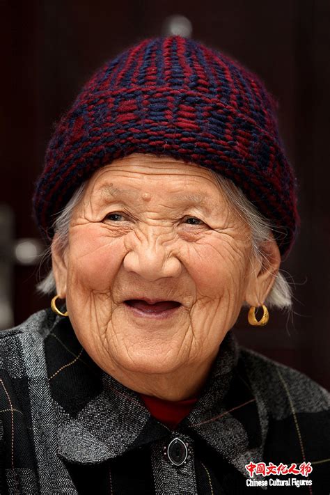 光阴的故事—一辈子为人民服务的倪奶奶，大家好才是真的好！_福州康寿养老院