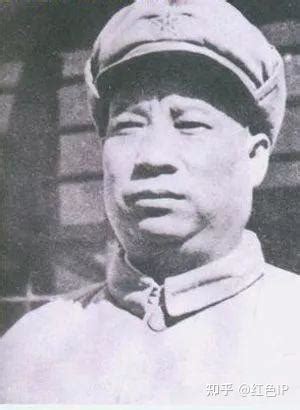 邓华有多优秀，竟成为全军第三位，指挥百万大军作战的统帅