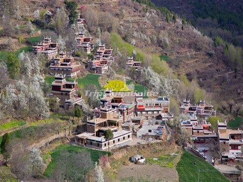 Jiaju Tibetan Village Sichuan