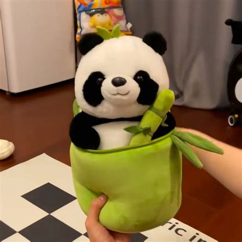 可爱竹筒熊猫玩偶毛绒玩具花花竹子熊猫抱公仔布娃娃女生日礼物-阿里巴巴