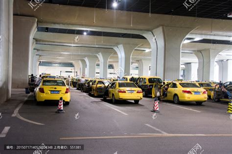 2019年中国出租车客运量统计及2026年出租车保有量预测分析[图]_智研咨询