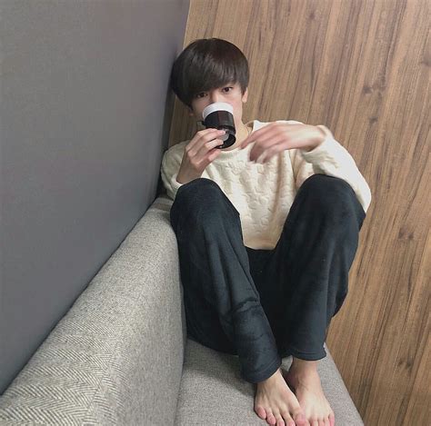 内藤秀一郎图片