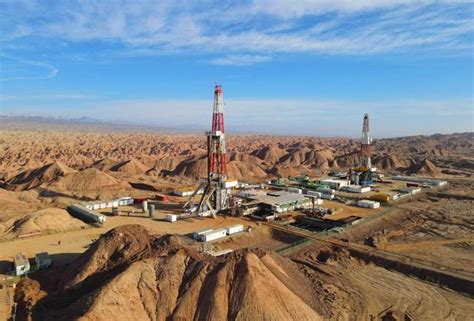 经济发展看亮点丨新疆持续优化油气产业链推动能源高质量发展__财经头条