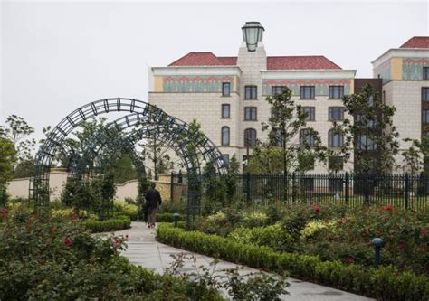 香港迪士尼乐园酒店预订价格查询,位置地址-