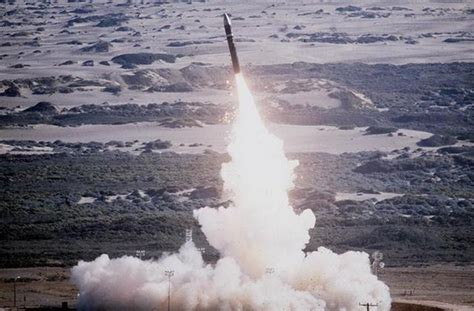会自己拐弯的超高音速导弹：国产“卫士600L”系统 - 陆军论坛 ...