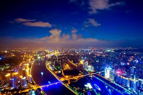 甘肃2地上榜“2021中国夜经济繁荣百佳县市”榜单凤凰网甘肃_凤凰网