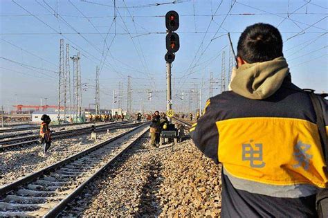 上海铁路局杭州电务段应用工程物资云系统实现检修领料告别人工清点
