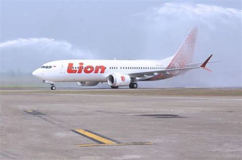 关键时刻！波音又1架客机在印尼坠毁，737Max复飞或会受间接影响|三佛齐|客机|波音_新浪新闻