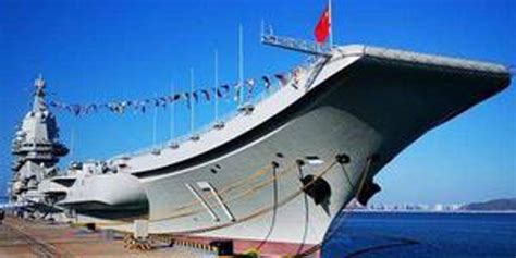 中国海军山东舰航母编队开展海上训练_凤凰网视频_凤凰网