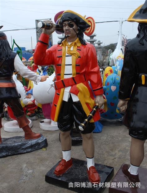现货玻璃钢杰克船长加勒比海盗雕塑影视人物主题餐厅酒吧雕塑摆件-阿里巴巴