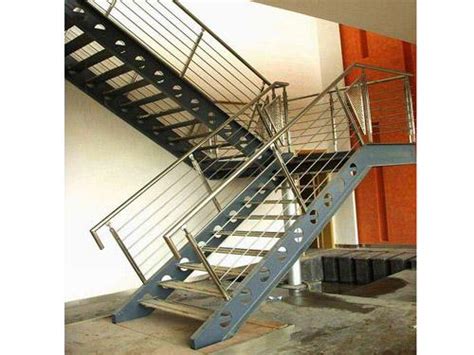 钢结构楼梯_钢结构楼梯_苏州唐拓门业有限公司