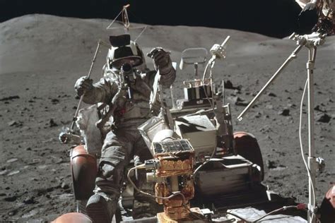 阿波罗17号登月真实性遭质疑 或为“惊天骗局”？|阿波罗|月球|骗局_新浪科技_新浪网