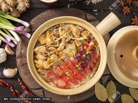 深圳腊味煲仔饭的做法_图解好吃的深圳腊味煲仔饭如何做-家常菜谱-聚餐网