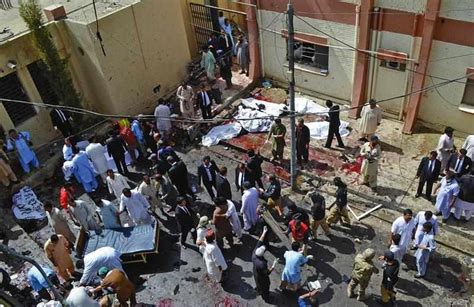 巴基斯坦爆炸致93人身亡，恐怖分子为何特意挑警察下手？_手机新浪网
