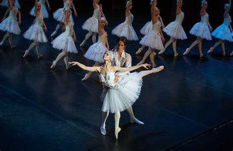 俄罗斯柴可夫斯基芭蕾舞团《天鹅湖》 - 舞蹈图片 - Powered by Discuz!