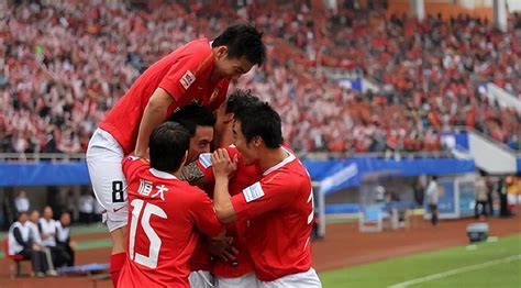 10年前今天，广州恒大4比2人和首夺足协杯冠军，出场14人今何在？