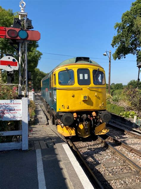 33202 arrives as drought continues - Kent & East Sussex Railway