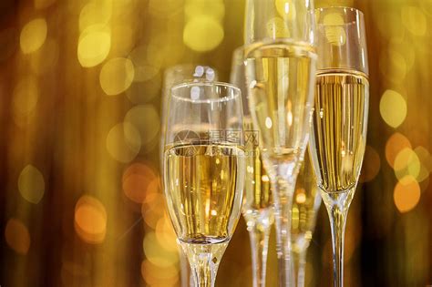 香槟杯套装奢华创意家用水晶玻璃酒杯个性斜口欧式高脚杯-阿里巴巴