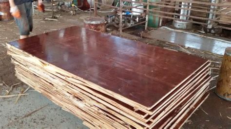 厂家直供工程工地专用木方白松铁杉建筑模板木条按需加工量大优惠-阿里巴巴