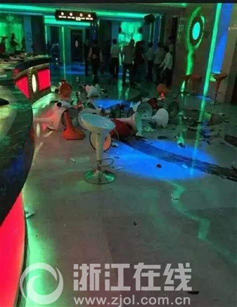 长沙警方通报两酒吧百人群殴案:刑拘3人,涉事酒吧停业整顿 - 长沙 - 新湖南