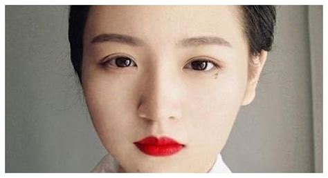 女人聚财鼻子图片