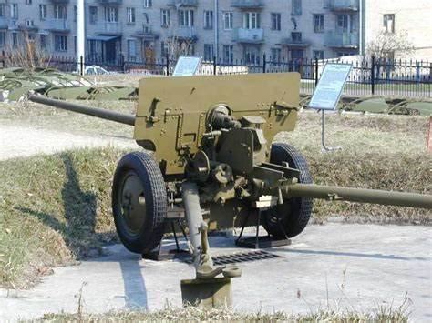 俄军的57毫米"榴弹发射器"有多厉害？击穿M1A2侧面，单挑布莱德利_凤凰网