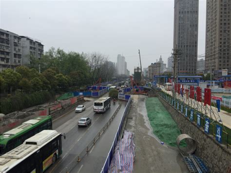 武汉常青路改造项目高架桥主体结构工程-项目管理-成都利方致远路桥工程有限公司