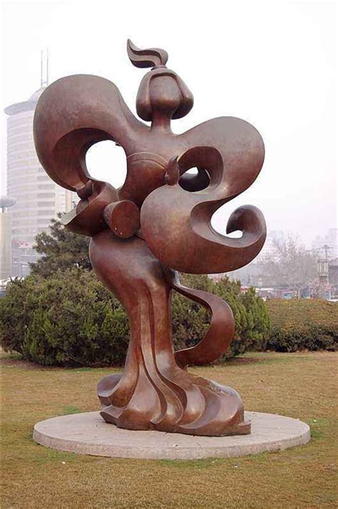 人物不锈钢雕塑的制作过程-玉海雕塑