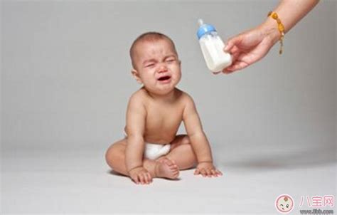 怎么帮宝宝度过厌奶期 孩子厌奶期可以转奶吗 _八宝网