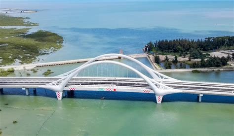 计划8月通车！冯家江大桥已经进入收尾阶段，海上升明月第一次呈现