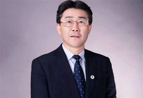 多家媒体报道我校江风益教授当选中国科学院院士 - 南昌大学新闻网欢迎您！