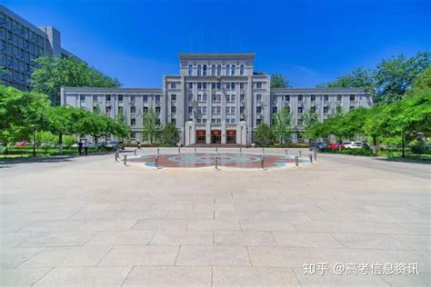 广州大学创新推出“党建红色文化长廊”|广州大学|红色|长廊_新浪新闻