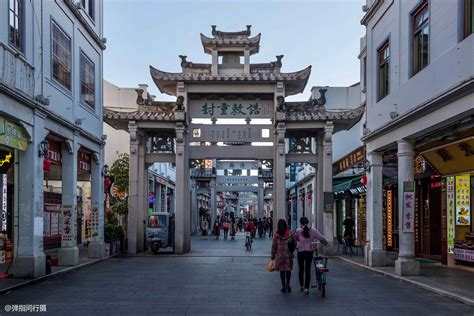 中国最大的旧货市场----潘家园旧货市场