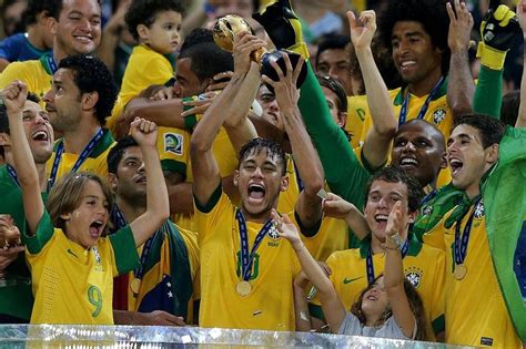 02年世界杯的那支巴西队到底有多强？_手机新浪网