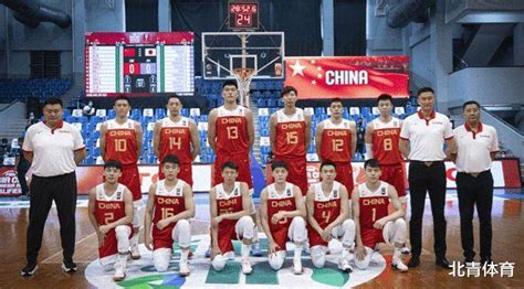 中国男篮奥运落选赛12人名单确定：周琦、周鹏、赵继伟等|周琦|周鹏|中国男篮_新浪新闻