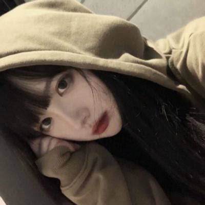 冷萌女生头像图片