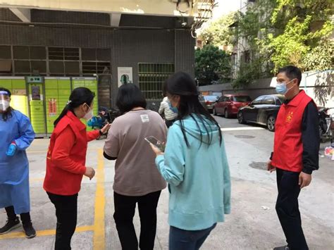 越秀红棉老兵开展支援街道核酸检测志愿服务
