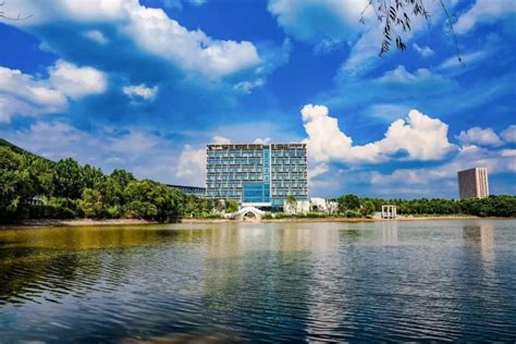 河南大学国际学院所有单体主体结构封顶，位于郑州龙子湖校区|河南大学|龙子湖|校区_新浪新闻