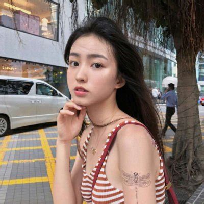 白头像是不是非主流风格